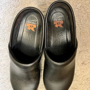 Dansko XP Clog, Black, Women’s Size 40
